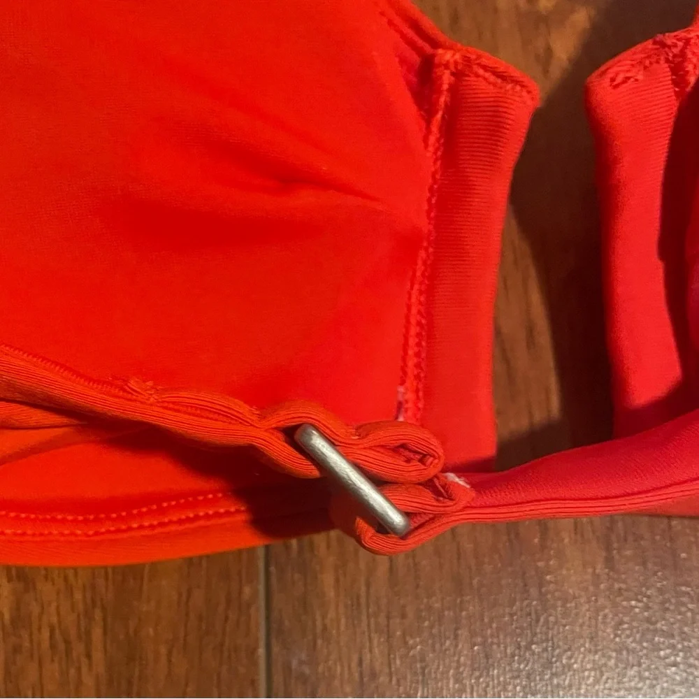 ☀️ CALIA Red Ubar Halter Bikini Top size XS NWT removable cups - Picture 3 of 5